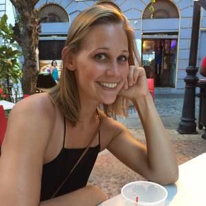 Meet your Posher, Alyssa